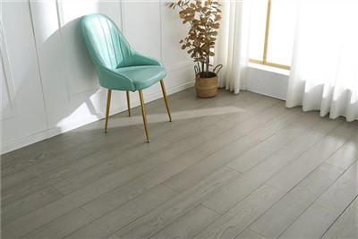 Distressed Solid Wood Flooring